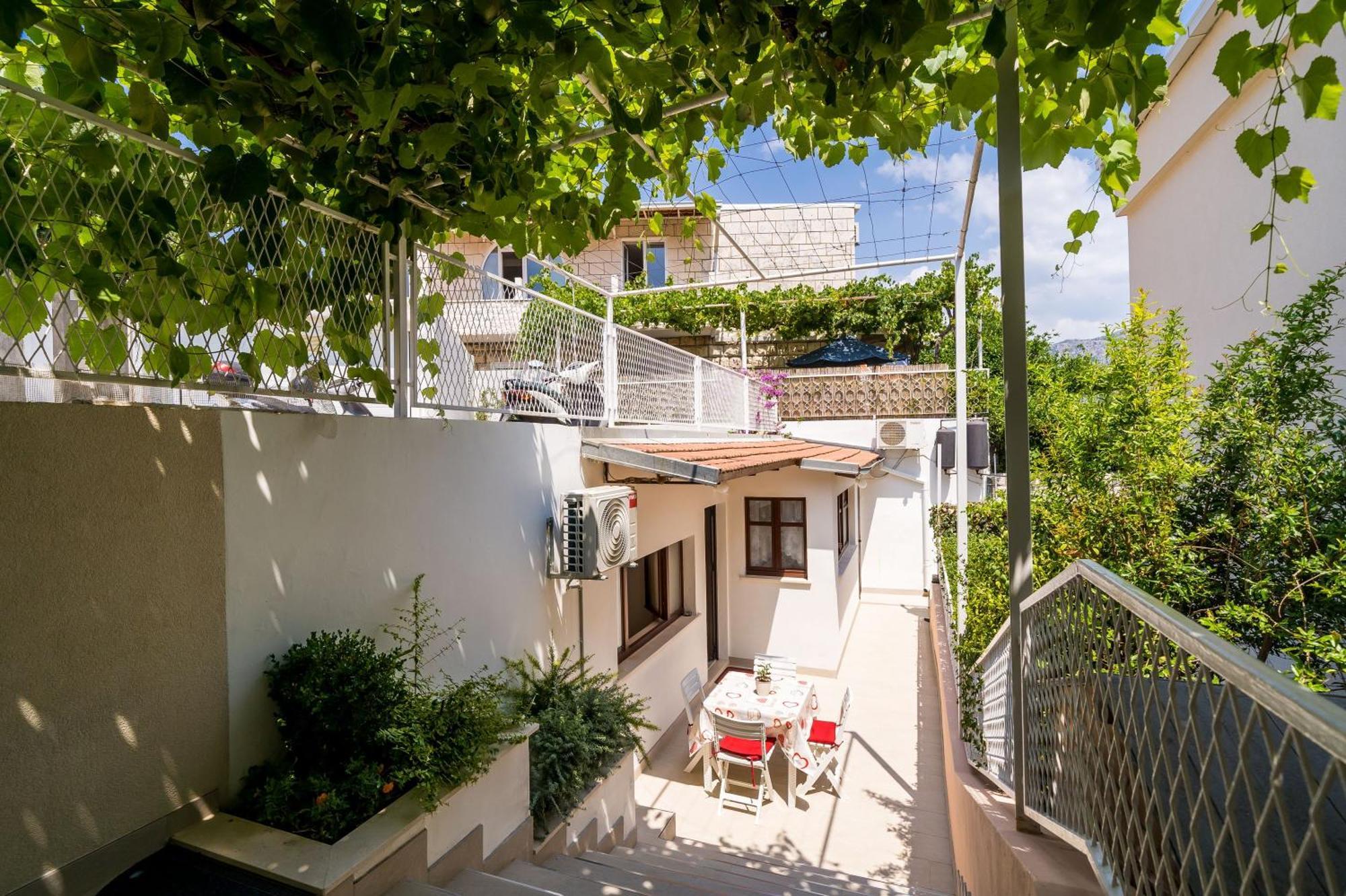 Guest House Vulic Ragusa Esterno foto
